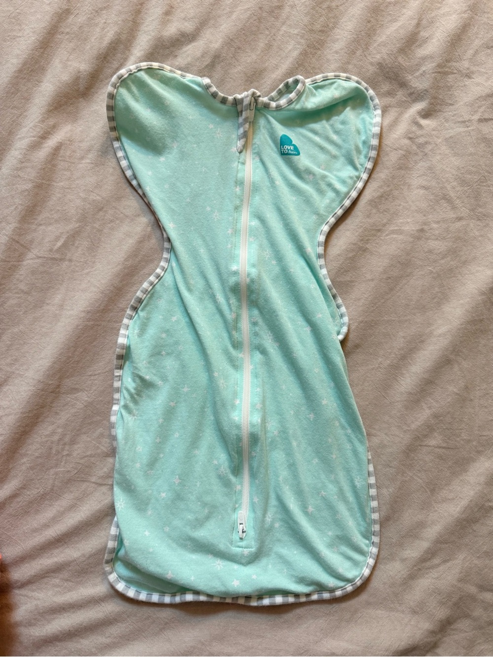 Love to dream Mint Green Swaddle